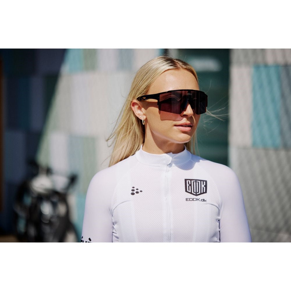 PÉVÈLO Relief Solbriller - Raven